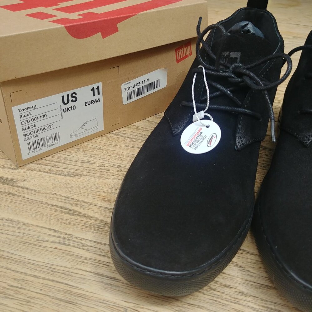 NEW IN BOX Fit Flop Men Size 11 Zackery Black Suede Chukka Boot - Picture 3 of 9